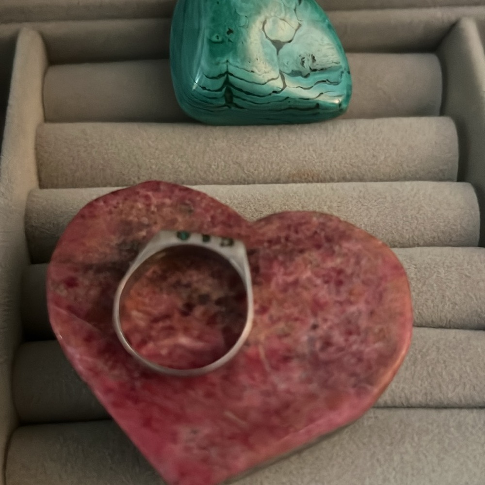 Native American Malachite Sterling Silver ring - Picture 3 of 7